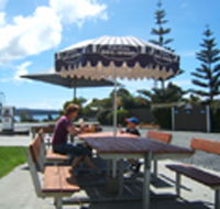 Hillcrest Caravan Park - Australian Destinations