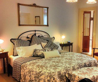 Kurrajong House - Australian Destinations 2