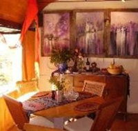 Carriages Eco Bush Retreat for Groups - Australian Destinations