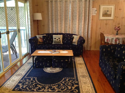 Maleny Country Cottages - Australian Destinations 8