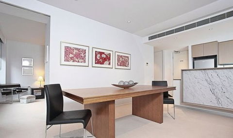 Apartments By Nagee Canberra - Australian Destinations 1