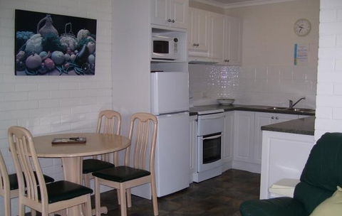 Calendo Apartments - Australian Destinations 2