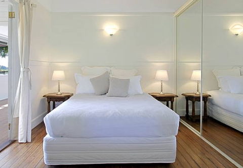 Avalon Lea - Australian Destinations 1