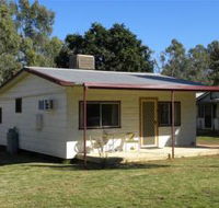 Cockatoo Cottage - Pooncarie - Australian Destinations