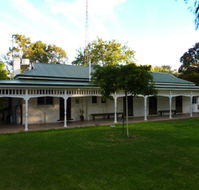Lake Victoria Station Lodge - Australian Destinations