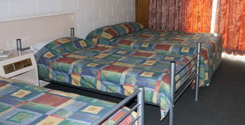 Marlborough Motor Inn - Australian Destinations 3