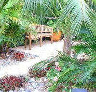 Azura Beach House Bed and Breakfast - Australian Destinations