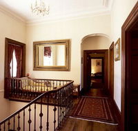 Mandelson's of Goulburn - Australian Destinations