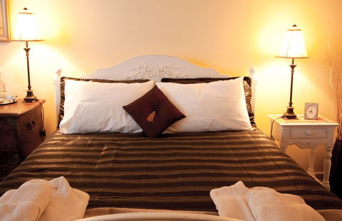 Amore Boutique Bed And Breakfast - Australian Destinations 2
