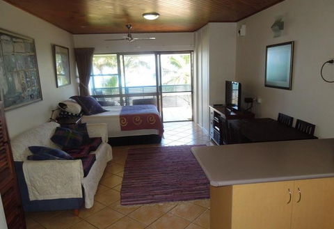Mackay Beach Accommodation - Australian Destinations 0