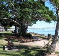 Burrum Heads Beachfront Tourist Park - Australian Destinations