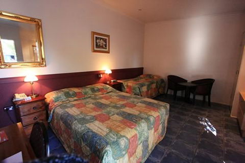 Xenia Central Studio Accommodation - Australian Destinations 2