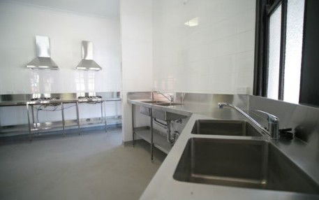 Coolangatta Sands Hostel - Australian Destinations 1