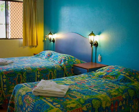 Adobe Motel - Australian Destinations 5