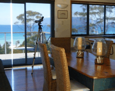 Spring Beach Holiday Villas - Australian Destinations