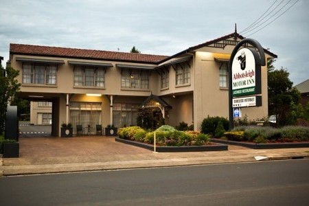 Abbotsleigh Motor Inn - Australian Destinations 0