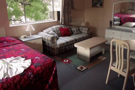 Charnwood Motor Inn - Australian Destinations