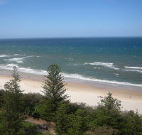 Pacific Regis Beachfront Apartments - Australian Destinations