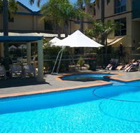 Ocean Side Hawks Nest - Australian Destinations