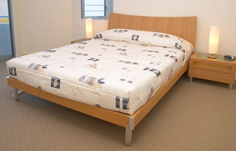 Waves Maroochy River - Australian Destinations 4