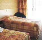 Tenterfield Bowling Club Motor Inn - Australian Destinations