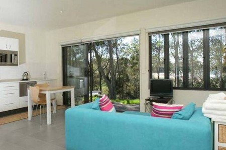 Shearwater Guest Houses - Australian Destinations 2