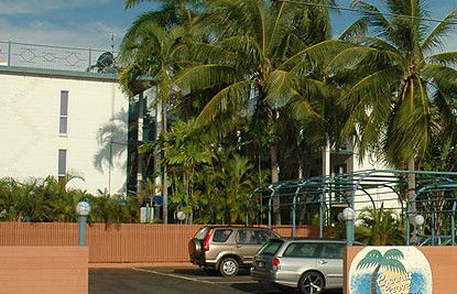 Coconut Grove Holiday Apartments - Australian Destinations 0