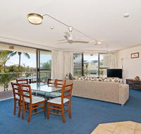 Chateau Royale Beach Resort - Australian Destinations