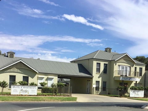 Bridges On Meninya Motel & Apartments - Australian Destinations 0