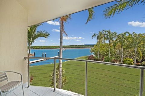 Hinchinbrook Marine Cove Motel - Australian Destinations 3