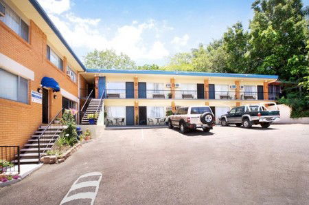 Ambassador Motor Inn Brisbane - Australian Destinations 3