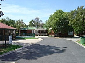 Albury Motor Village - Australian Destinations 1