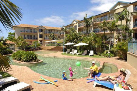 Beachcomber Resort - Australian Destinations 0