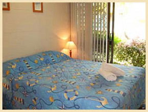 Apollo Jewel Beachfront Apartments - Australian Destinations 4