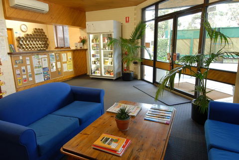Barossa Motor Lodge - Australian Destinations 5