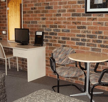 Country Roads Motor Inn - Australian Destinations