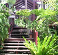 Maleny Tropical Retreat - Australian Destinations
