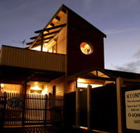 Black Dolphin Luxury Accommodation - Australian Destinations