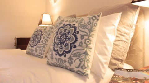 Springs Creek - Australian Destinations 1