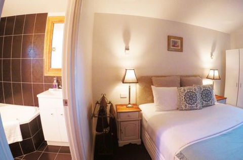 Springs Creek - Australian Destinations 3