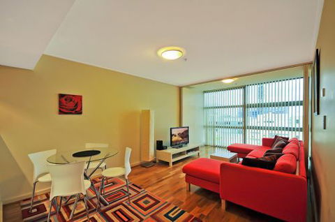 Astra Apartments - St Leonards - Australian Destinations 0