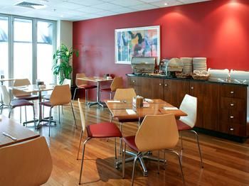 Ibis Melbourne Little Bourke Street - Australian Destinations 20