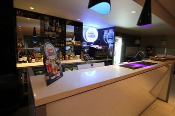 Ibis Newcastle - Australian Destinations 14
