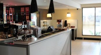 Ibis Newcastle - Australian Destinations 20
