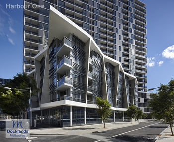 Grand Mercure Apartments Docklands - Australian Destinations 2