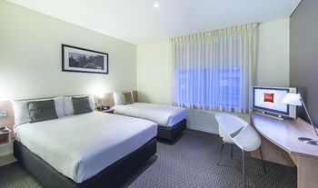 Ibis Melbourne Hotel And Apartments - Australian Destinations 8