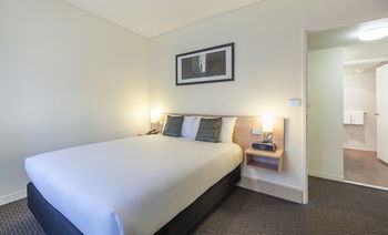 Ibis Melbourne Hotel And Apartments - Australian Destinations 11