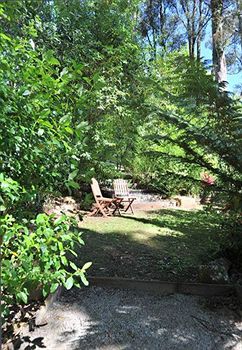 Holly Lodge - Australian Destinations 14