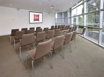 Ibis Melbourne Glen Waverley - Australian Destinations 9