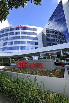 Ibis Melbourne Glen Waverley - Australian Destinations 15